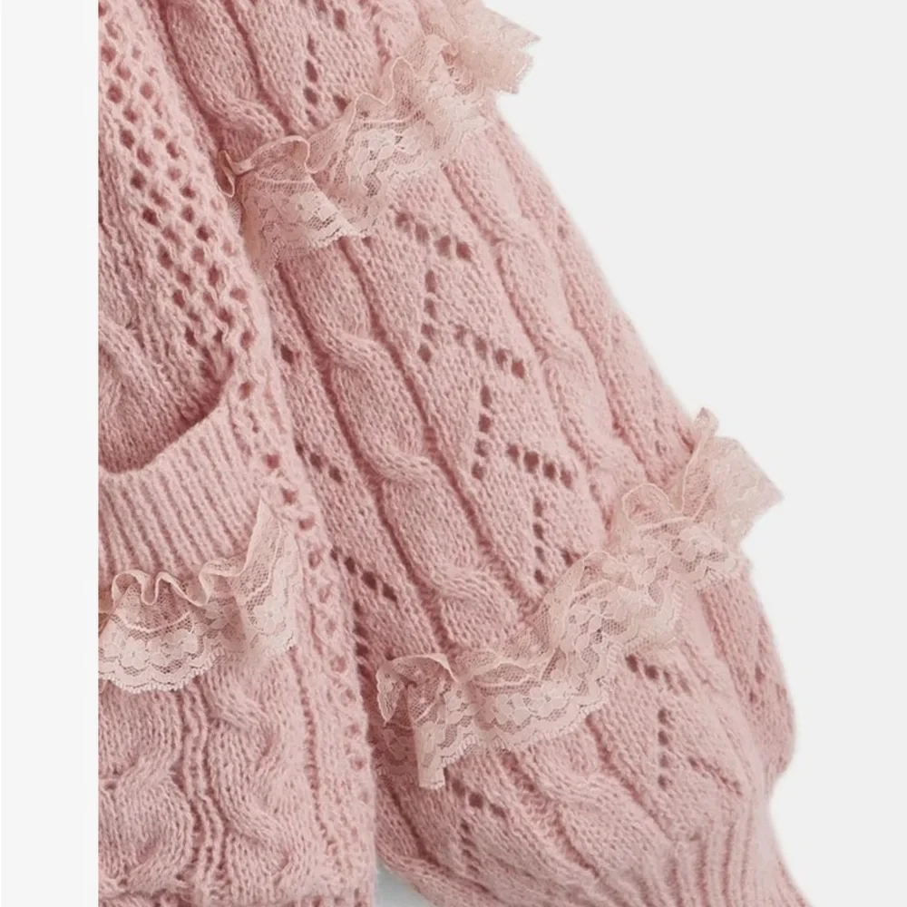 Romwe Kawaii Pink Cable Knit Lace Pearl Button Down Sweater Cardigan S - Picture 9 of 12